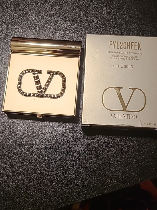 Valentino Other - VALENTINO Eyes2Cheek 600 Put a Spike On It Dual Use Eyeshadow and Blush